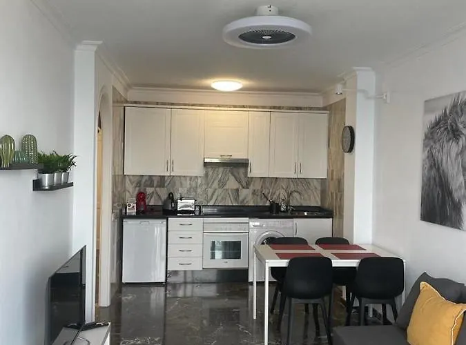 Buenavista The Blue Oyster アパート サンティアゴ・デル・テイデ